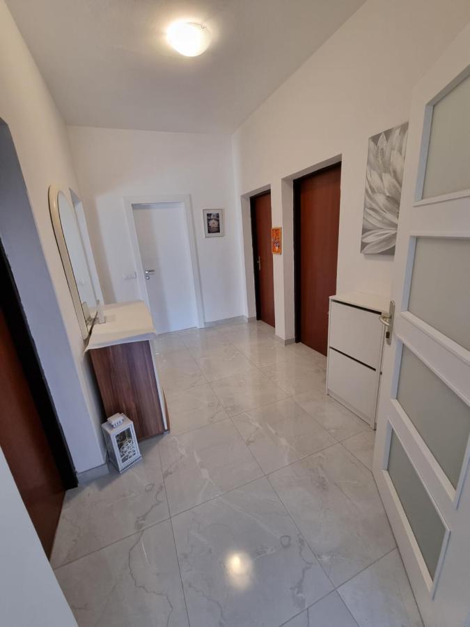 Apartments Lili بيوغْغاد نا موغو المظهر الخارجي الصورة
