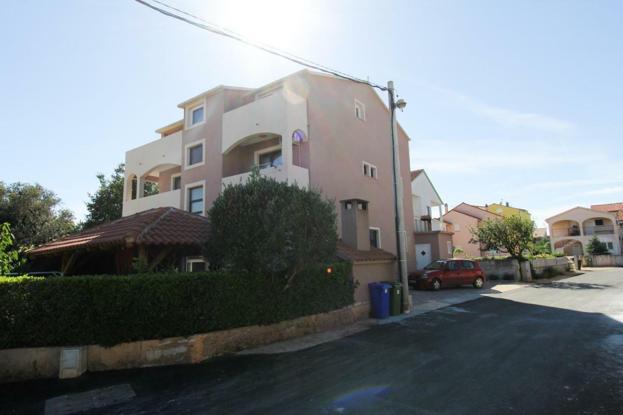 Apartments Lili بيوغْغاد نا موغو المظهر الخارجي الصورة
